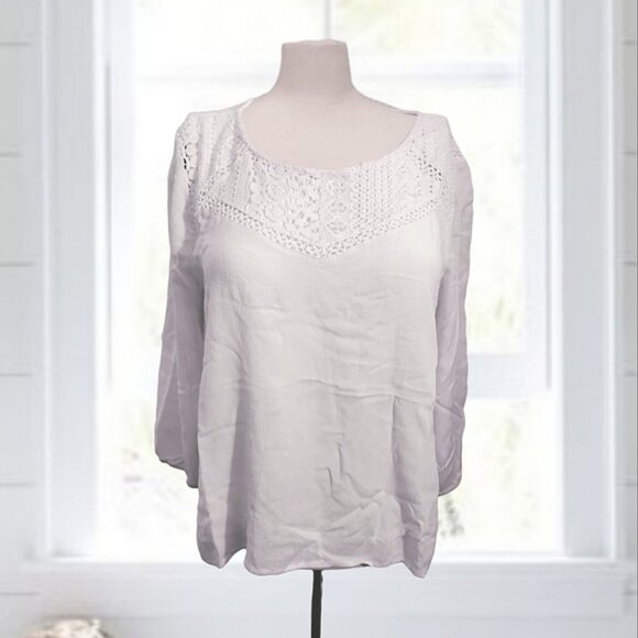 Sweetheart Boho Long Sleeve lace Top - Picture 12 of 15